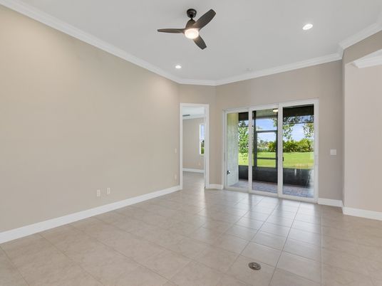 Empty room, Interior, Recessed Lighting