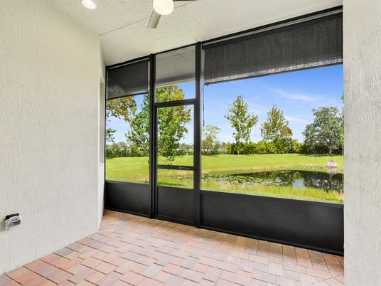 Interior, Recessed Lighting, Sun Room, Water