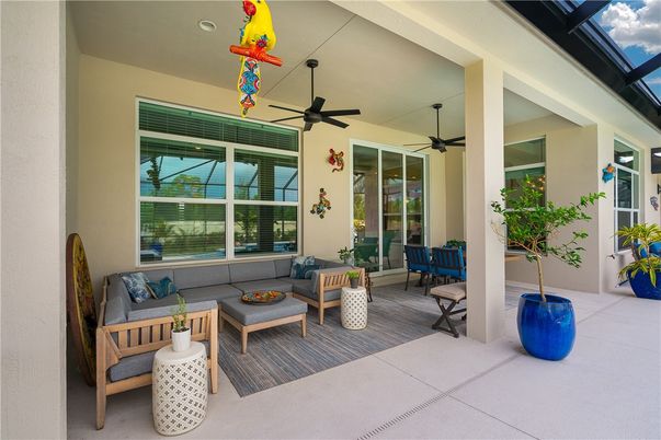 Interior, Living room, Recessed Lighting, Sun Room