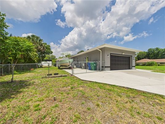 Backyard, Detached Garage, Exterior