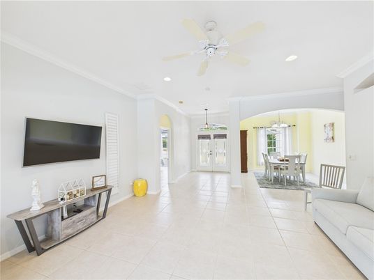 Chandelier, Dining room, Interior, Recessed Lighting