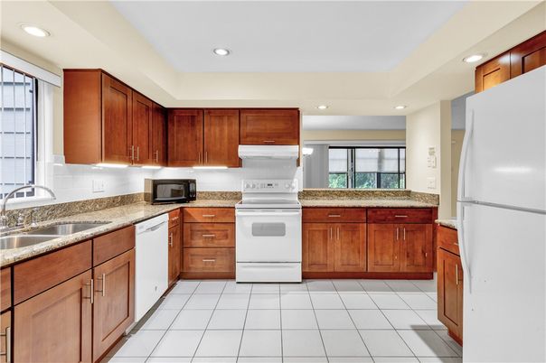 Interior, Kitchen, Recessed Lighting