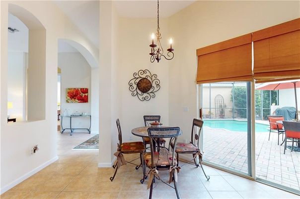 Chandelier, Dining room, Interior, Pool