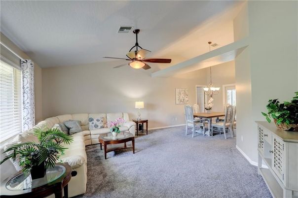 Chandelier, Dining room, Interior, Living room