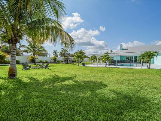 Backyard, Exterior, Pool