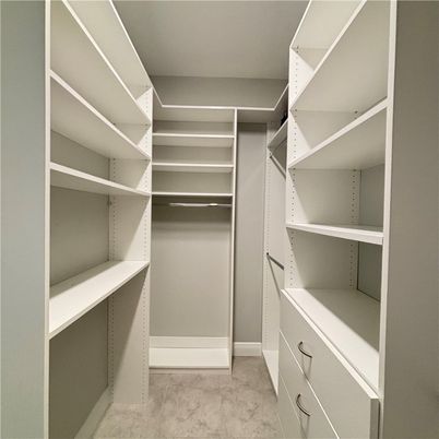 Interior, Walk-in Closets