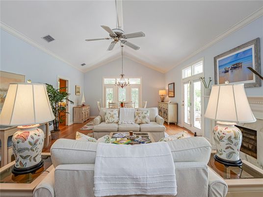 Chandelier, Dining room, Interior, Living room, Wood Texture Flooring