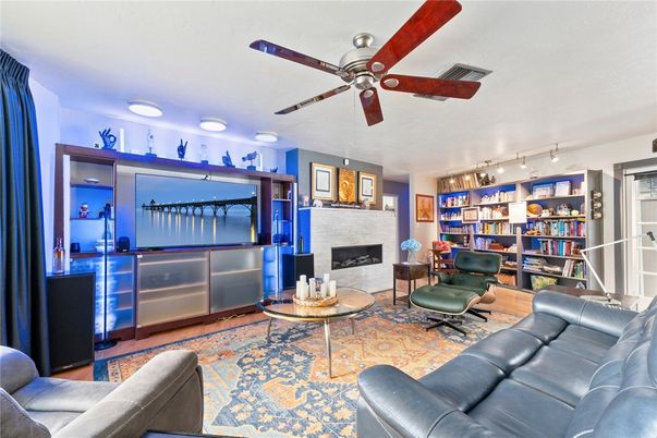 Fireplace, Interior, Living room
