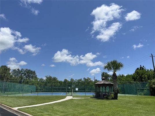 Exterior, Tennis Courts