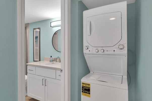 Bathroom, Interior, Utility Closets, Washer