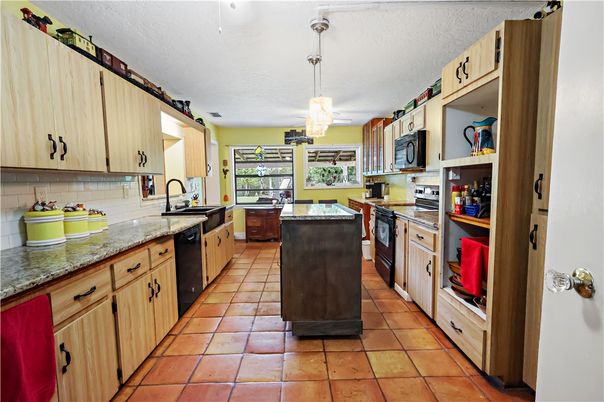 Interior, Kitchen, Pendant Lights
