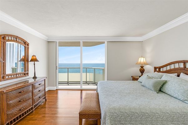 Bedroom, Interior, Water, Wood Texture Flooring