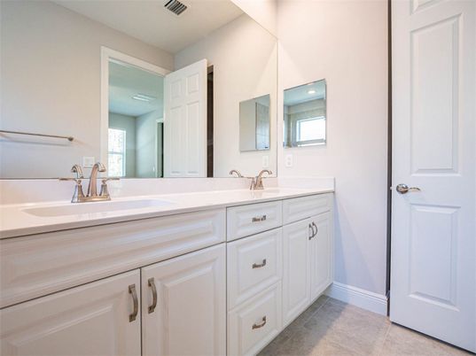 Bathroom, Dual Sink Vanities, Interior