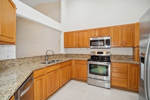 Interior, Kitchen, Stainless Steel Appliances