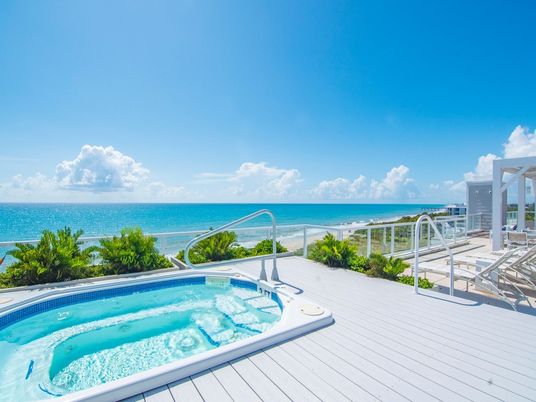 Water, Exterior, Pool, Other