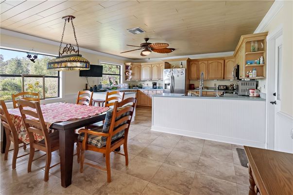 Dining room, Interior, Kitchen, Pendant Lights