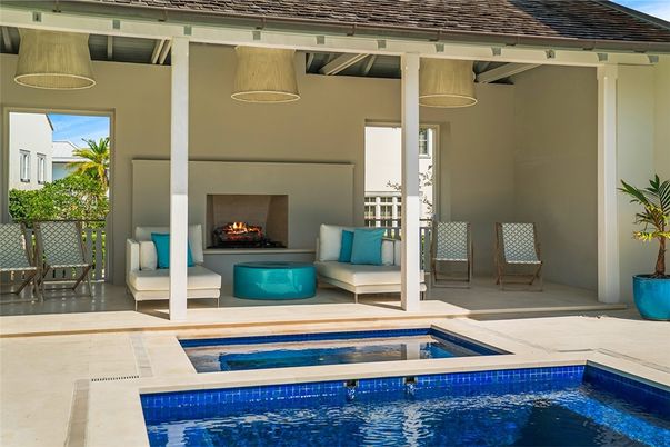 Exterior, Fireplace, Pendant Lights, Pool
