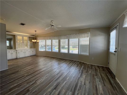 Chandelier, Empty room, Interior, Wood Texture Flooring