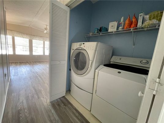 Interior, Utility Closets, Washer, Wood Texture Flooring