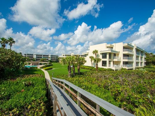 Backyard, Exterior, Facade, Condo Building