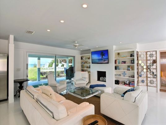 Fireplace, Interior, Living room, Recessed Lighting