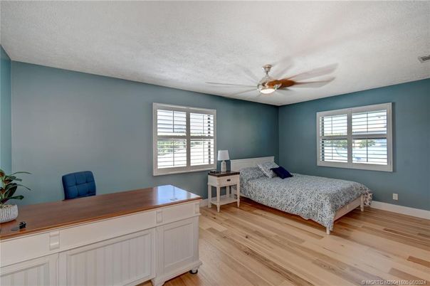 Bedroom, Home Office, Interior, Wood Texture Flooring