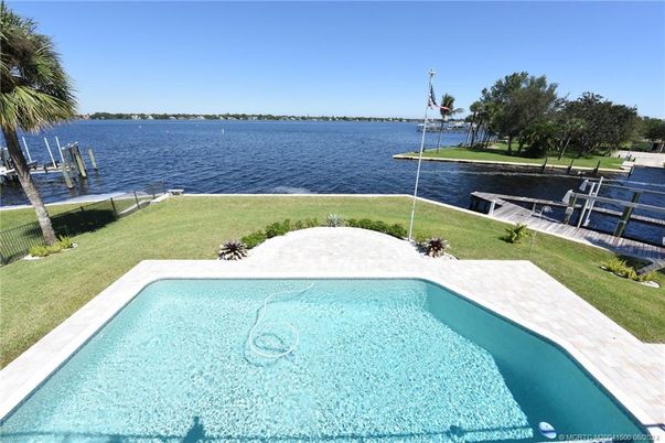 Exterior, Lake, Pool, Water