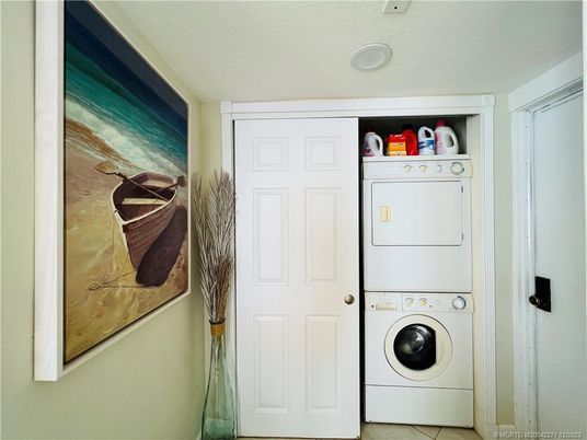 Interior, Utility Closets, Washer