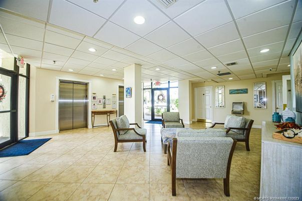 Elevator, Interior, Recessed Lighting