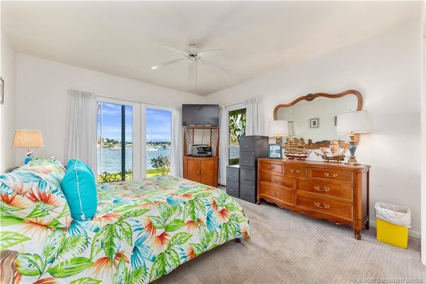 Bedroom, Interior, Water