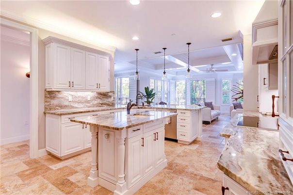 Interior, Kitchen, Living room, Pendant Lights, Recessed Lighting