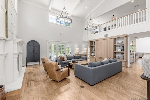 Interior, Living room, Pendant Lights, Recessed Lighting, Wood Texture Flooring