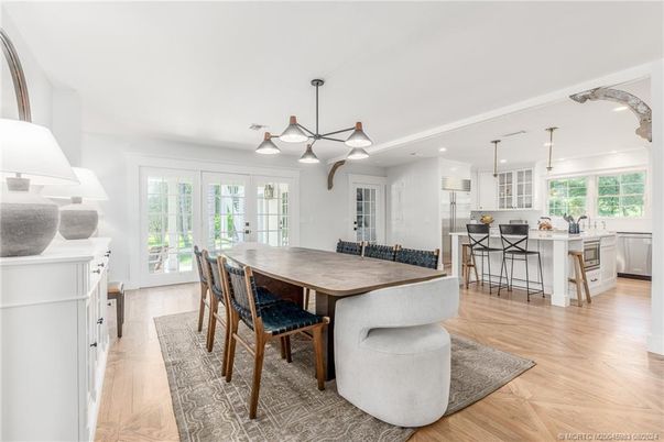 Dining room, Interior, Kitchen, Pendant Lights, Recessed Lighting, Wood Texture Flooring