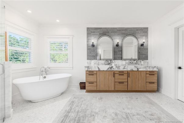 Bathroom, Dual Sink Vanities, Free Standing Baths, Interior, Marble, Recessed Lighting