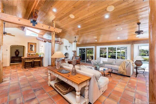 Interior, Living room, Recessed Lighting, Wooden Beams, Wooden Ceilings