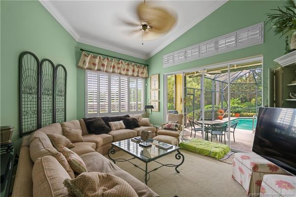 Dining room, Interior, Living room, Sun Room