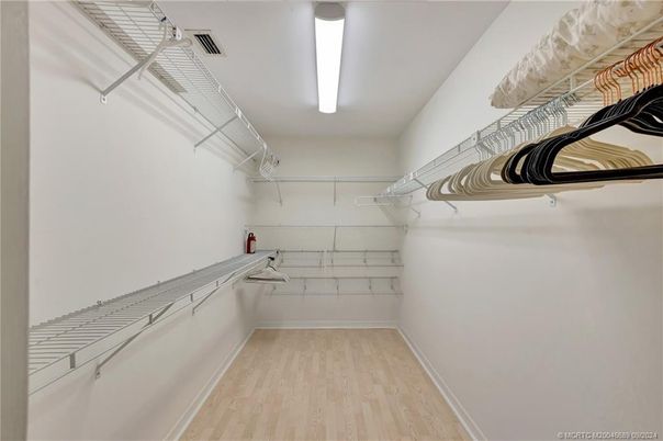 Interior, Walk-in Closets, Wood Texture Flooring