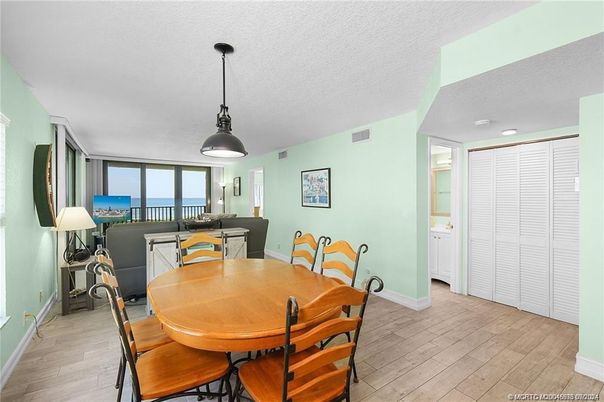 Dining room, Interior, Pendant Lights, Recessed Lighting, Water, Wood Texture Flooring