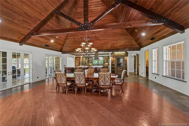 Chandelier, Dining room, Interior, Pendant Lights, Recessed Lighting, Wooden Beams, Wooden Ceilings, Wood Texture Flooring