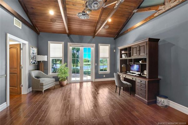 Home Office, Interior, Recessed Lighting, Wooden Beams, Wooden Ceilings, Wood Texture Flooring