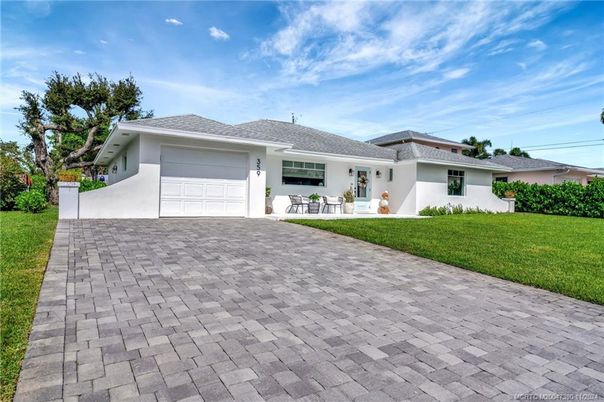 Attached, Backyard, Exterior, Facade, Ranch