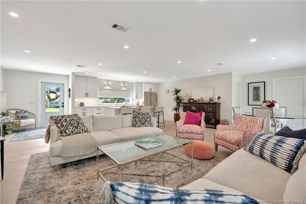 Dining room, Interior, Kitchen, Living room, Recessed Lighting
