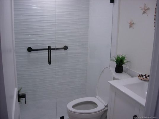 Bathroom, Glass Shower, Interior
