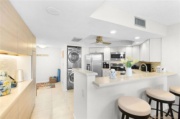 Interior, Kitchen, Recessed Lighting, Stainless Steel Appliances, Washer