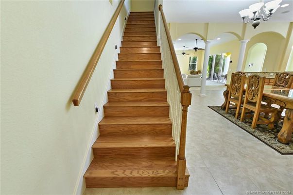 Chandelier, Dining room, Interior, Recessed Lighting