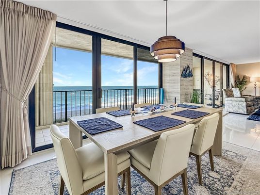 Dining room, Interior, Pendant Lights, Water
