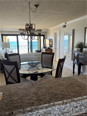 Chandelier, Dining room, Interior, Living room, Water