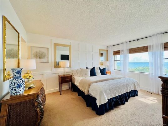 Bedroom, Interior, Water