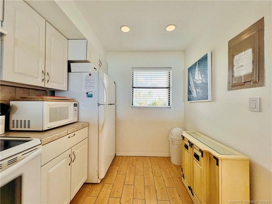 Interior, Kitchen, Recessed Lighting, Wood Texture Flooring
