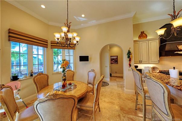 Chandelier, Dining room, Interior, Kitchen, Recessed Lighting